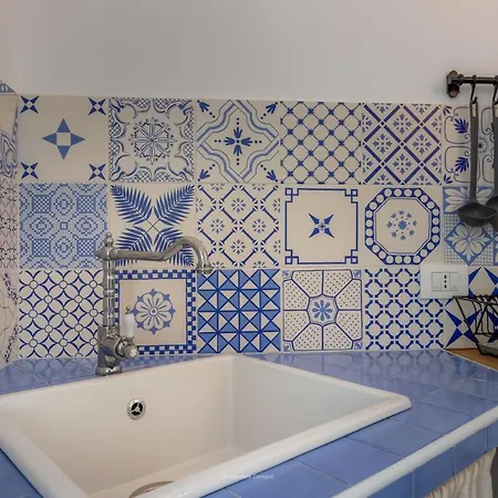 Holiday home Casa Marinella